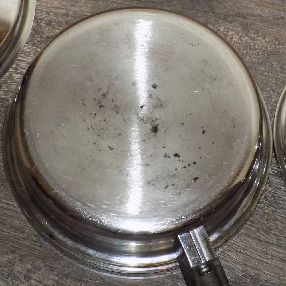 Amway Queen Saucepan Set Unisex OS Silver Good Multi-Ply Stainless Steel Pots